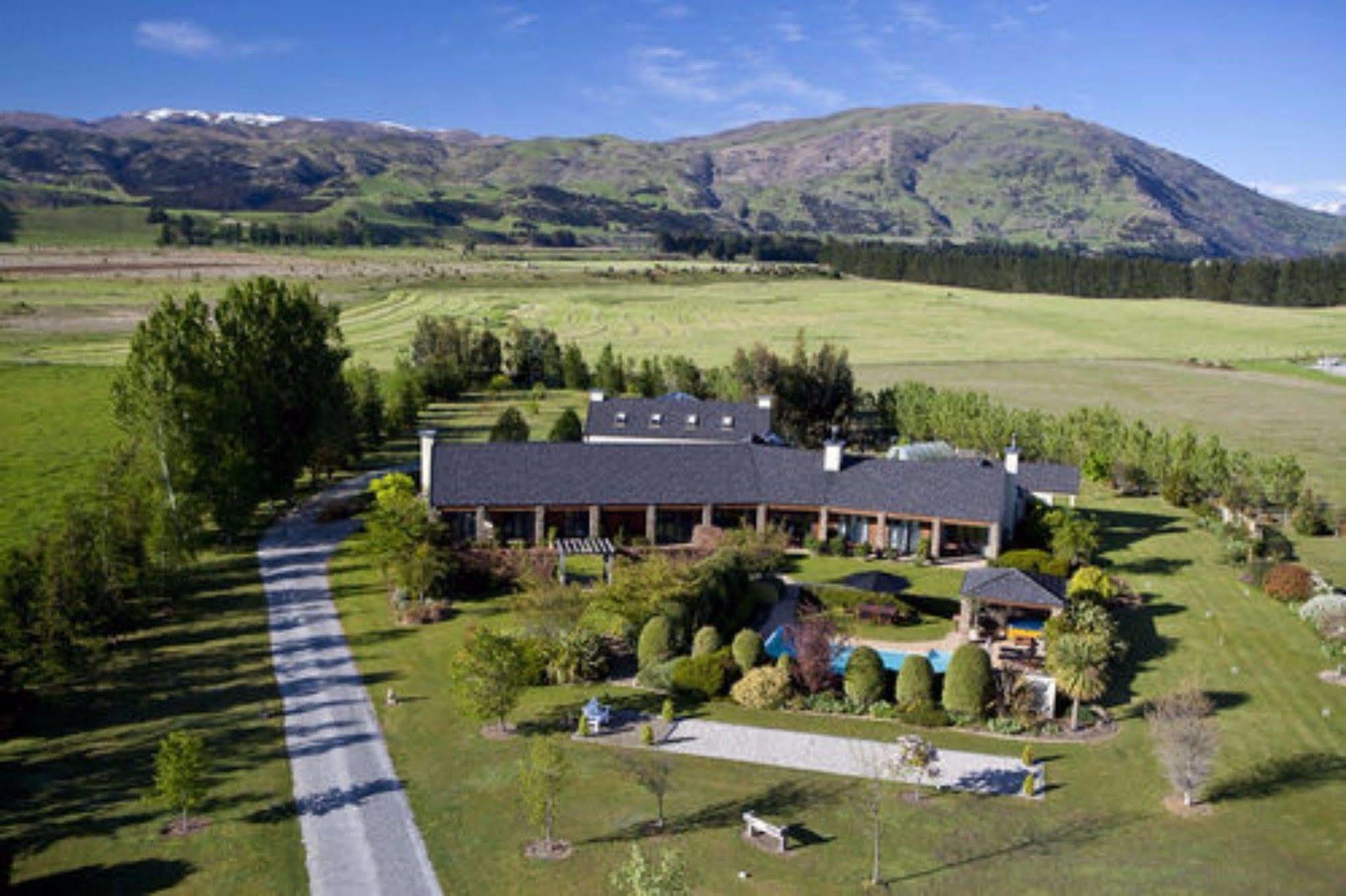 Lime Tree Lodge Wanaka Buitenkant foto