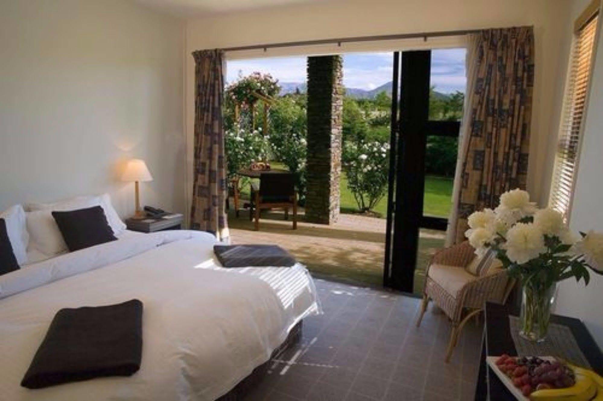Lime Tree Lodge Wanaka Buitenkant foto